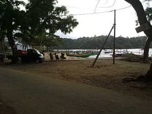 sekitar pantai