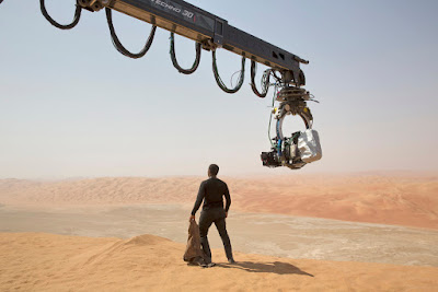 Star Wars The Force Awakens Behind-The-Scenes Image 2