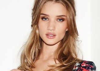 actress transformers dark of the moon this movie guy trailer breakdown transformers dark of actress transformers dark of the moon this movie guy trailer breakdown transformers dark of