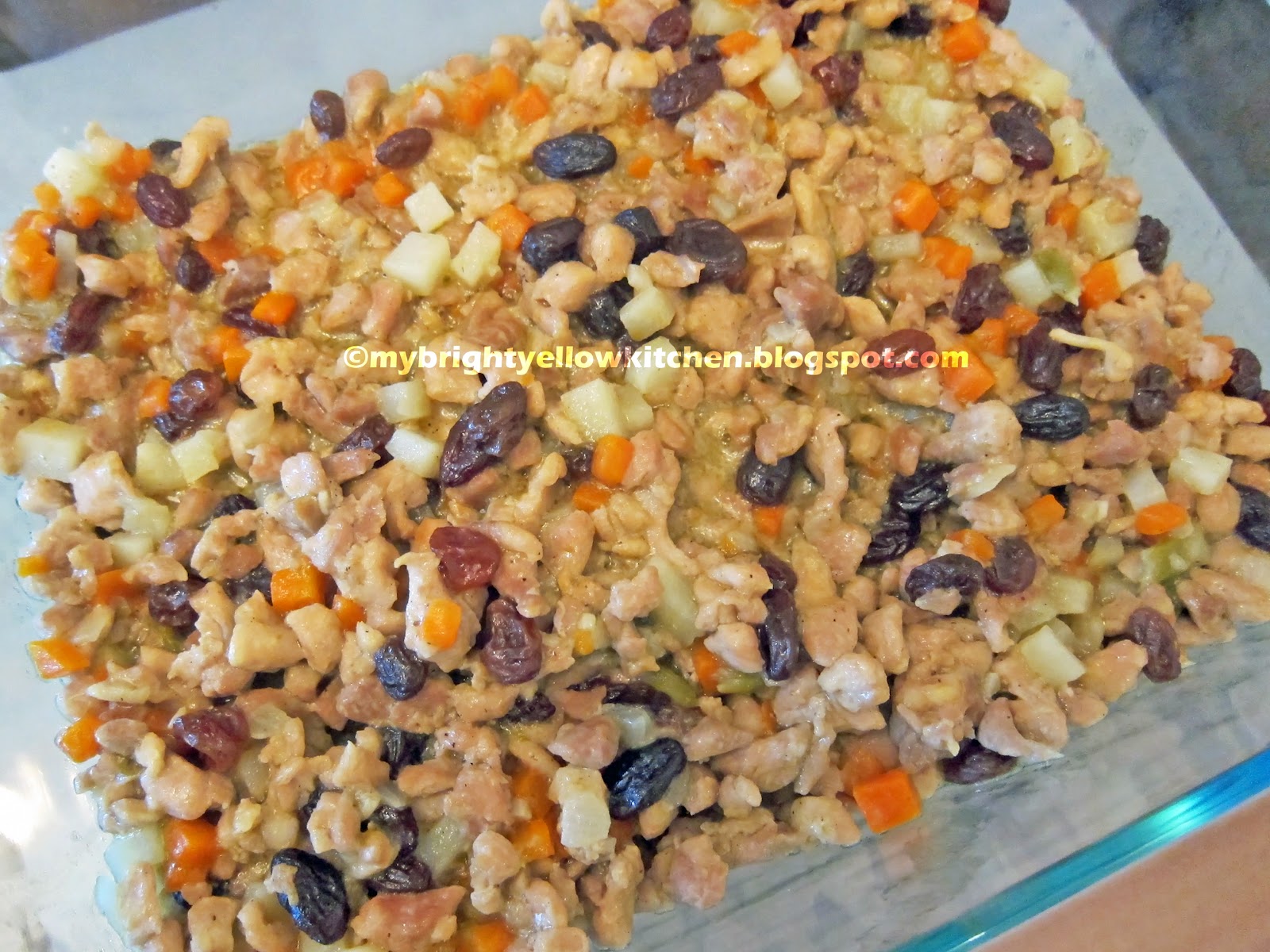 My Bright Yellow Kitchen: filipino style chicken empanada *step-by-step