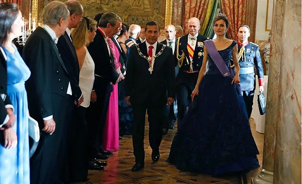 King Felipe VI of Spain and Queen Letizia of Spain host a dinner for Peruvian President Ollanta Humala Tasso and wife Nadine Heredia Alarcon