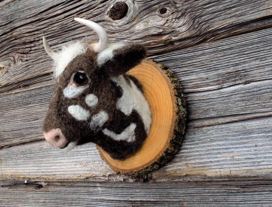 Kitchy animal head mounts Taxidermy Handmade Talks