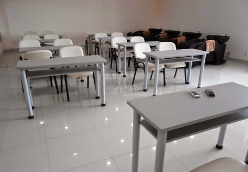 Phòng học hiện đại cho các lớp học đào tạo Cho%2Bthue%2Bphong%2Bhoc%2Btai%2BHa%2BNoi