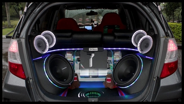 honda jazz subwoofer