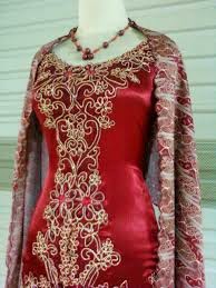 model kebaya sutra bulan model kebaya sutra bulan
