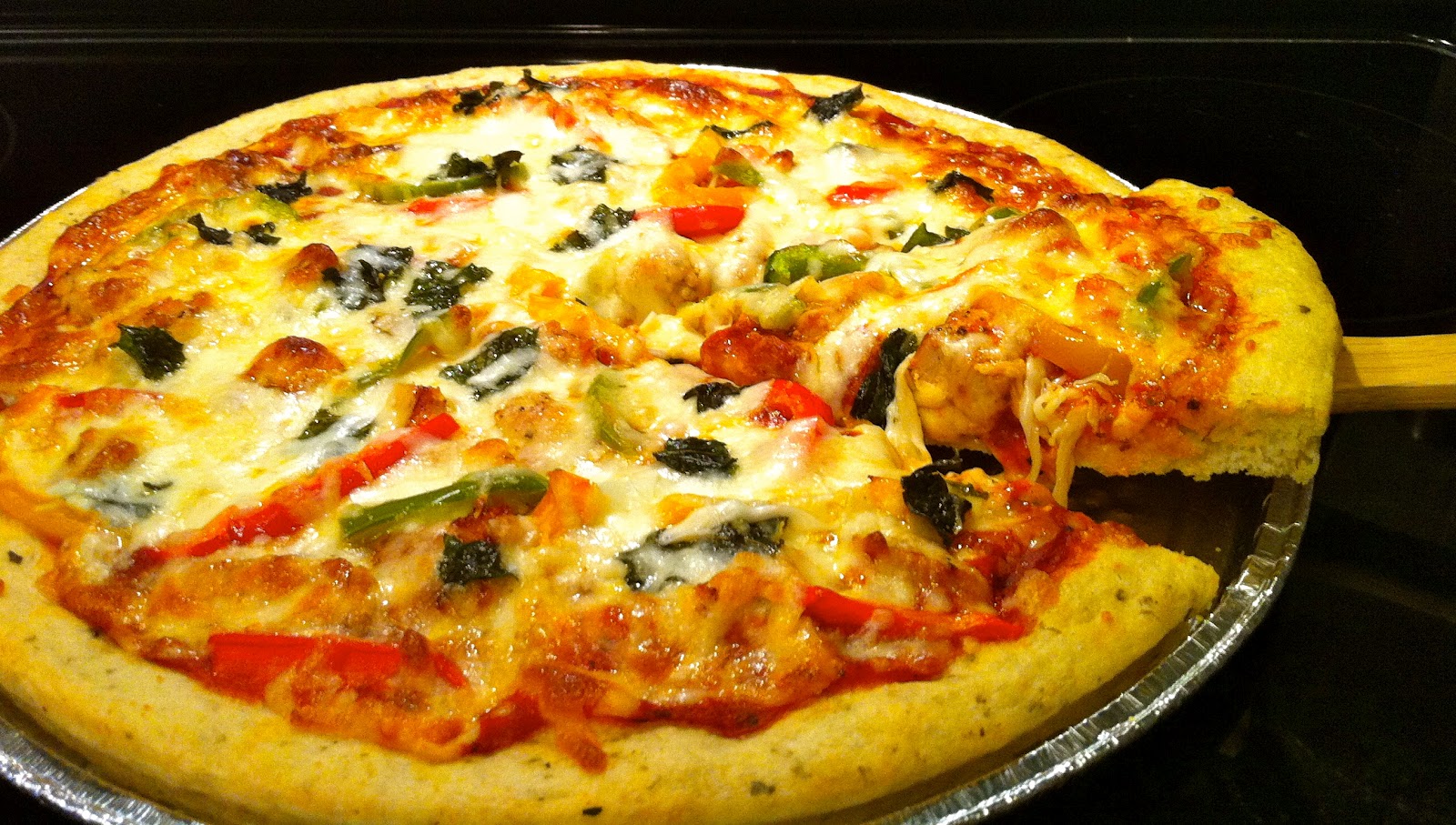 Delaine's Skinny Delights Thin Crust Turkey Pizza