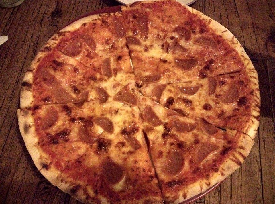 Niya's World Wood fired Pizza Mamma Mia, Ubud, Bali, Indonesia