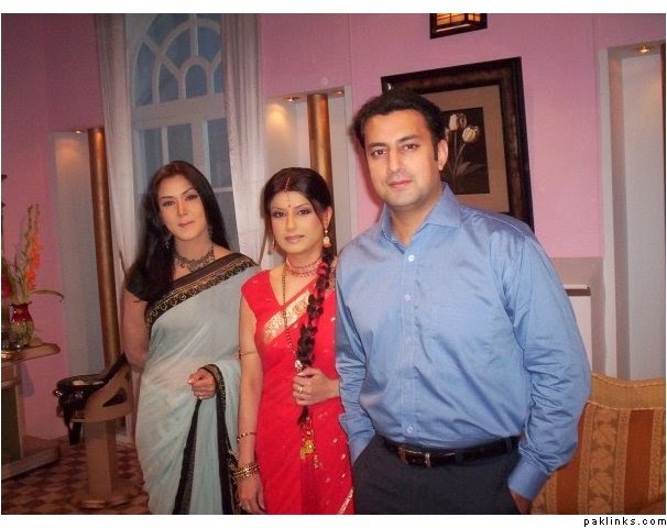 Babar+Ali+Wife http://he99.blogspot.com/2014/09/pakistani-actor-babar-ali-with-her-wife.html