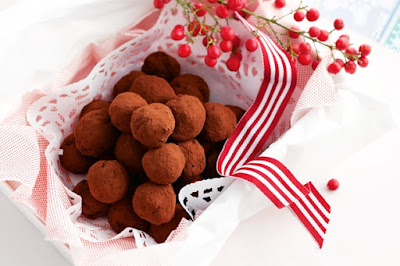 Chocolate bliss balls Recipe Chocolate bliss balls Recipe