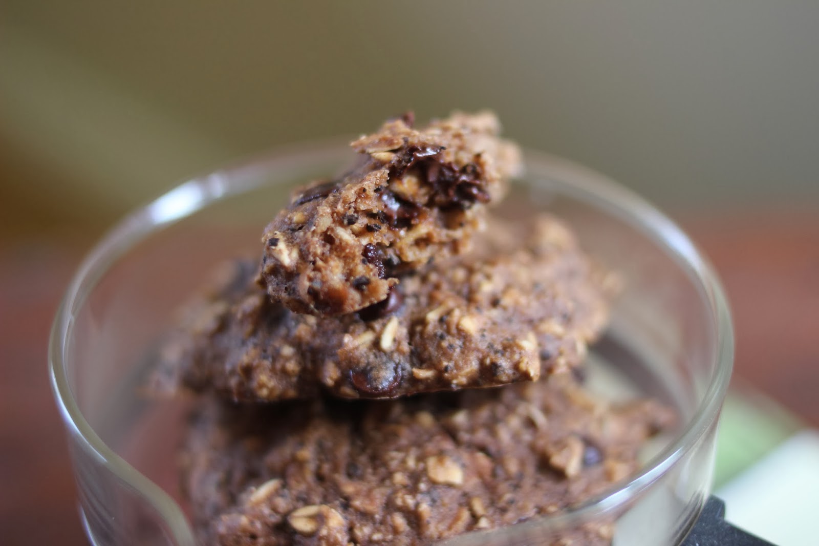 Running Girl Health and Fitness Oatmeal Espresso Cookies