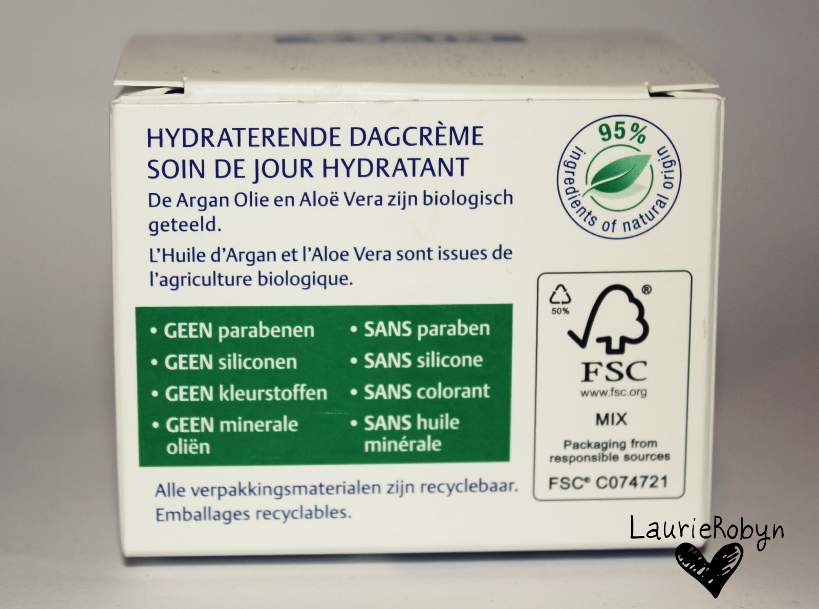 REVIEW NIVEA PURE AND NATURAL HYDRATING DAY CREME LaurieRobyn