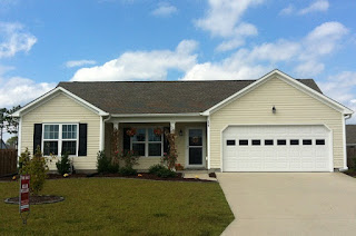 Home For Sale In Holly Ridge, North Carolina Close to Beaches, Stone Bay, MARSOC and the Back Gate of Camp Lejeune!!
