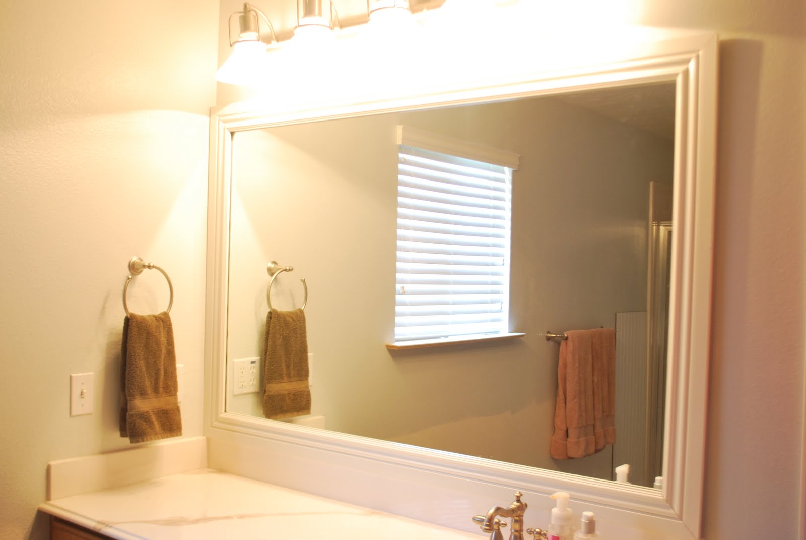 Loving Your Space DIY Mirror Framing