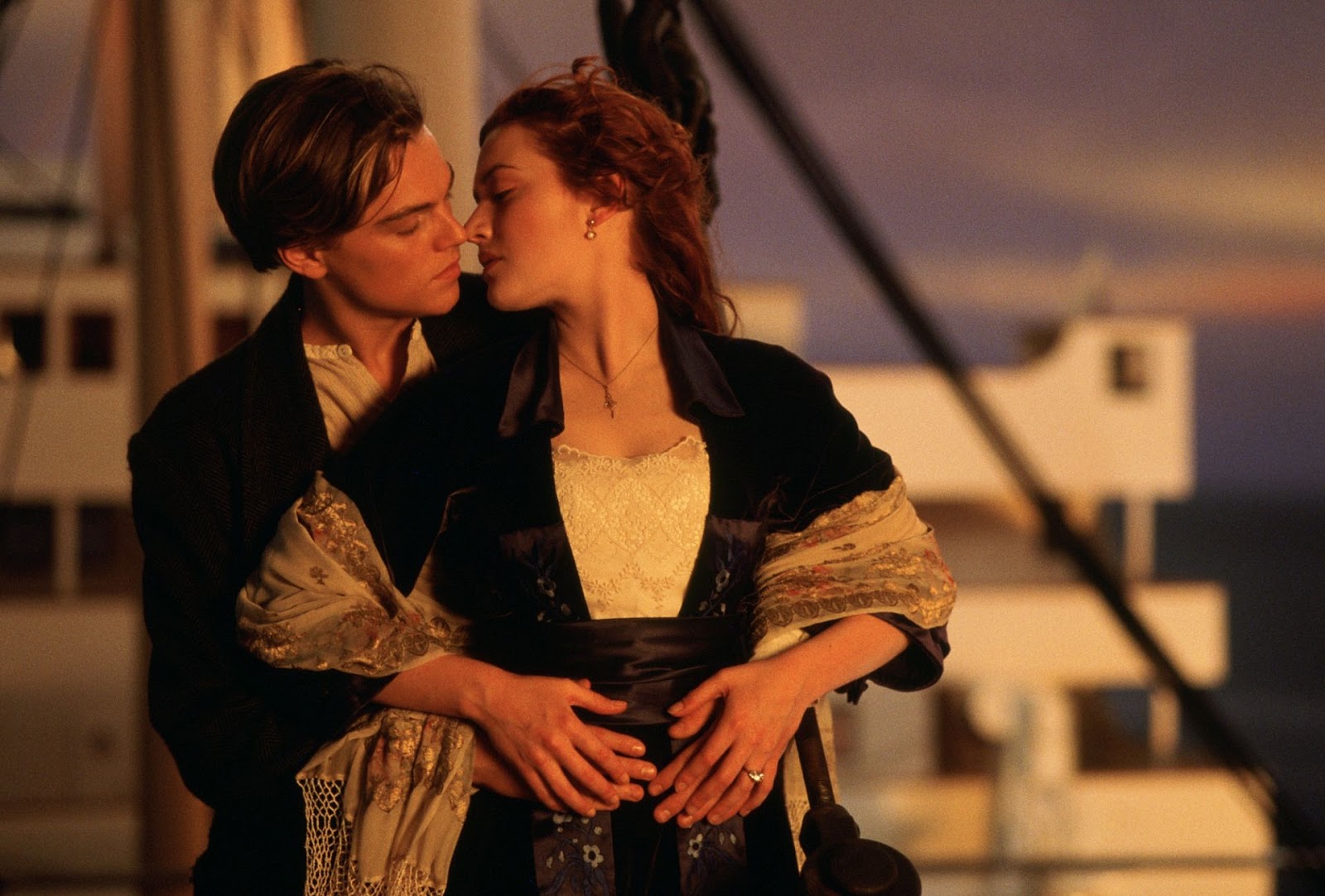 Titanic Kissing Scene