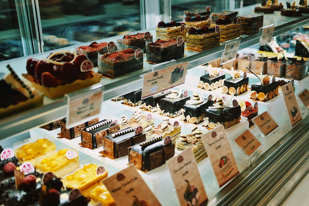Cake Shop - Picture of Igor's Pastry, Jakarta - Tripadvisor