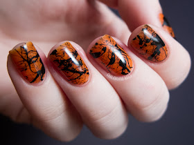 Spooky Splatter Nail Art by @chalkboardnails