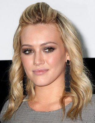 hilary duff tattoo. Hilary Duff Hairstyle Pictures