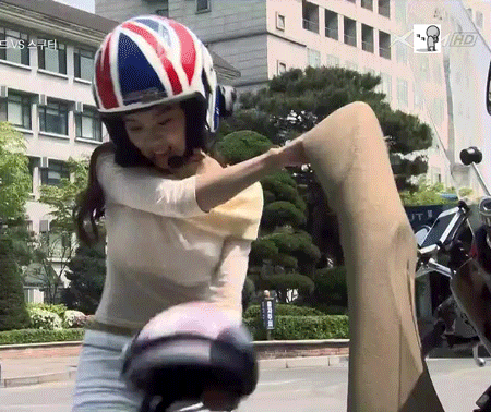 SUPER+BIKE.E01.140629.%EA%B9%80%ED%9D%AC%EC%A0%95_03.gif
