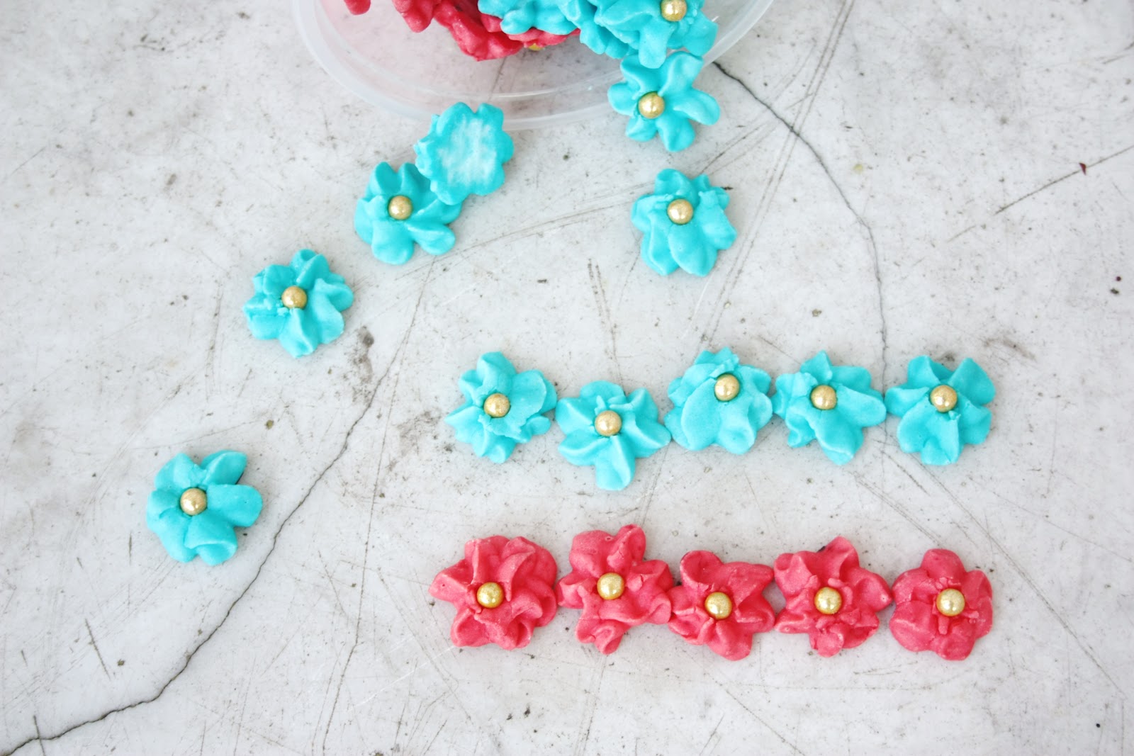 everything is poetry homemade sugar icing flowers