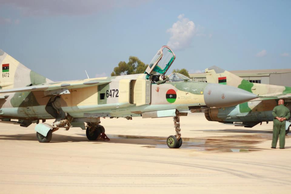 Armée Libyenne/Libyan Armed Forces - Page 18 LIBIA+MIG-23+6472