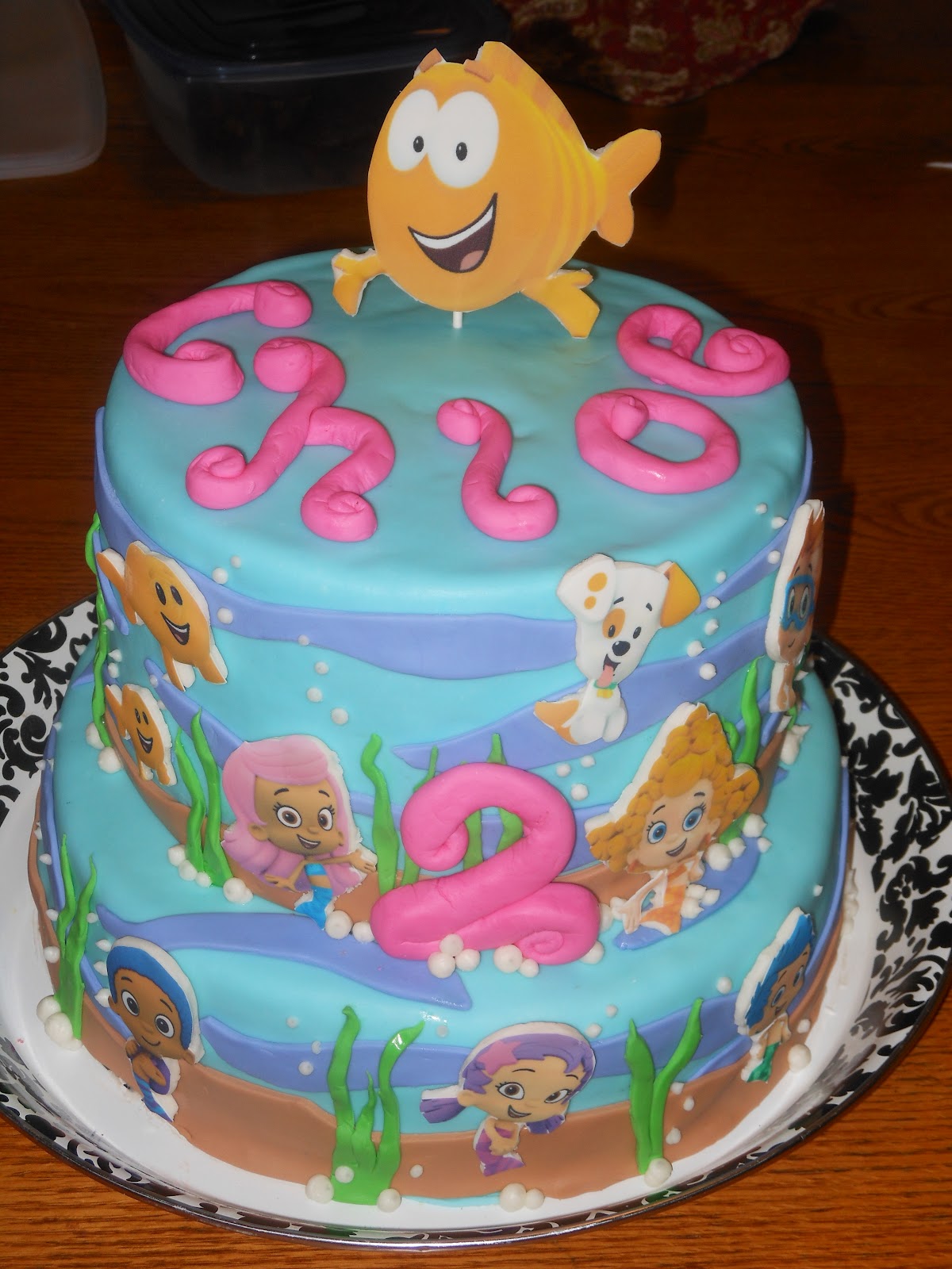 PATTY CAKES: Bubble Guppies Cake
