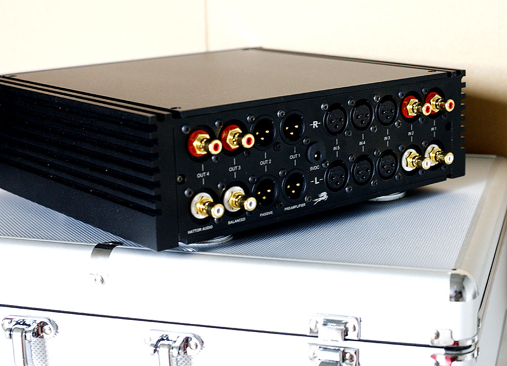 Mono and Stereo HighEnd Audio Magazine Hattor Ultimate Passive preamplifier