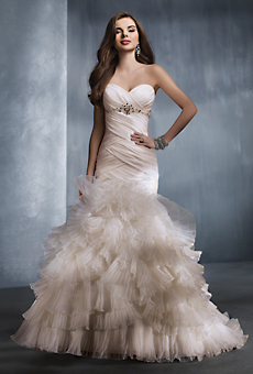 10 thousand dollar wedding dress