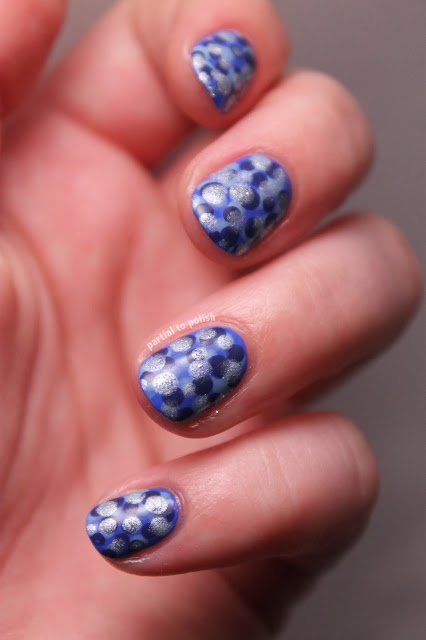 Frosty Dot Nail Art