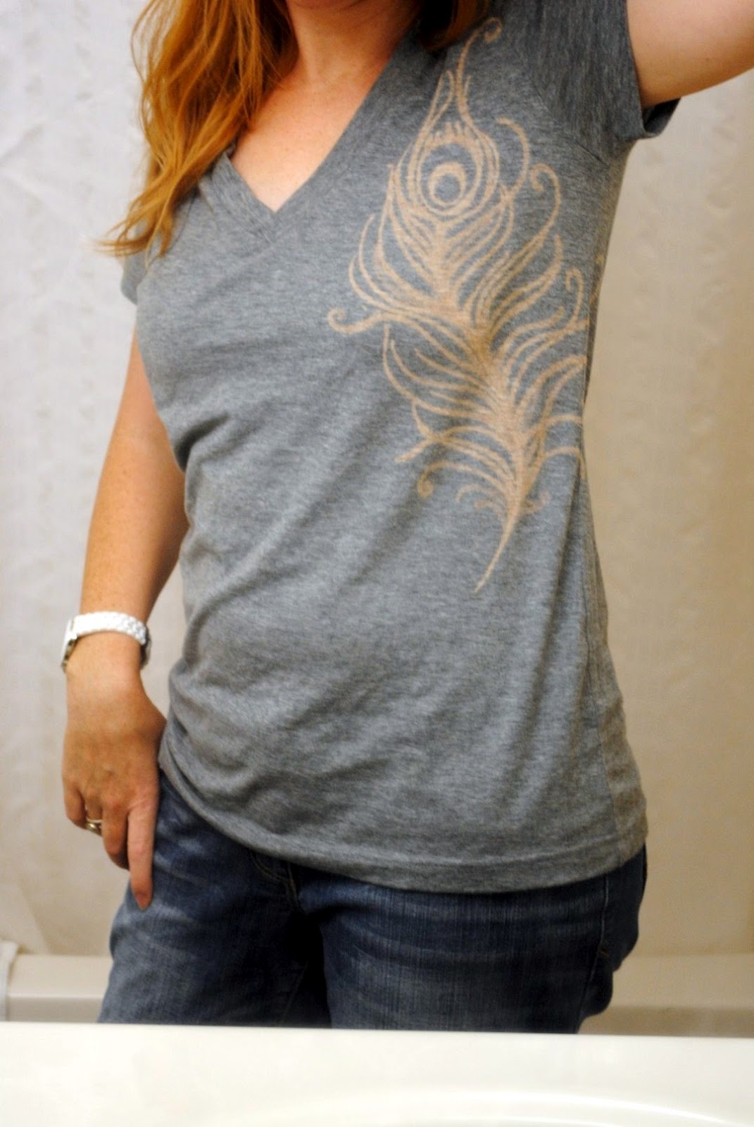Stunning T-Shirt Design Using a Bleach Pen!