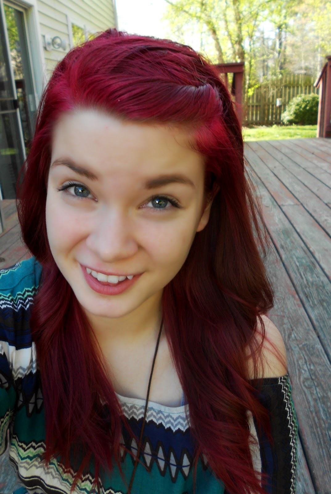 ~You betta ring the alarm~: Hola! L'Oreal HiColor Magenta turn out