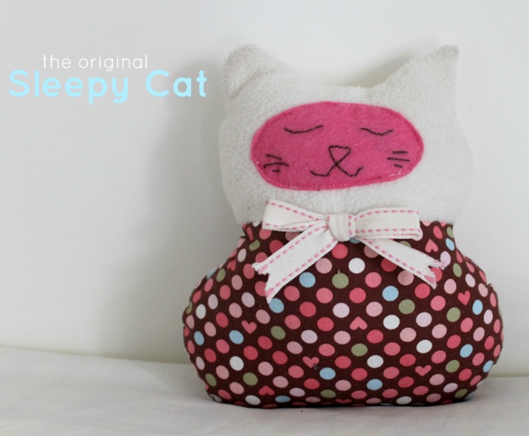 Sew Delicious Cat Softie Free Pattern & Tutorial