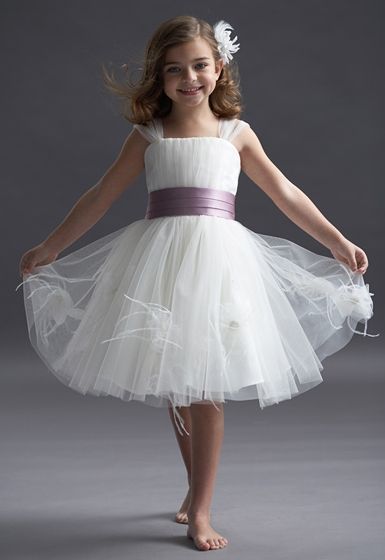 Vestidos Blancos para Niñas y Adolescentes