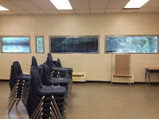 Mrs. T's (Miss L's) 1st Official Classroom!