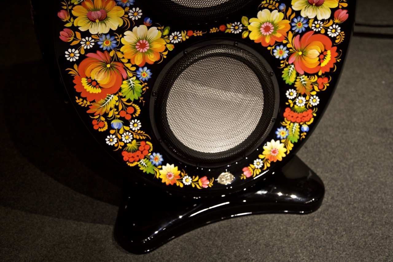 Mono and Stereo HighEnd Audio Magazine Volya Audio Bouquet speakers