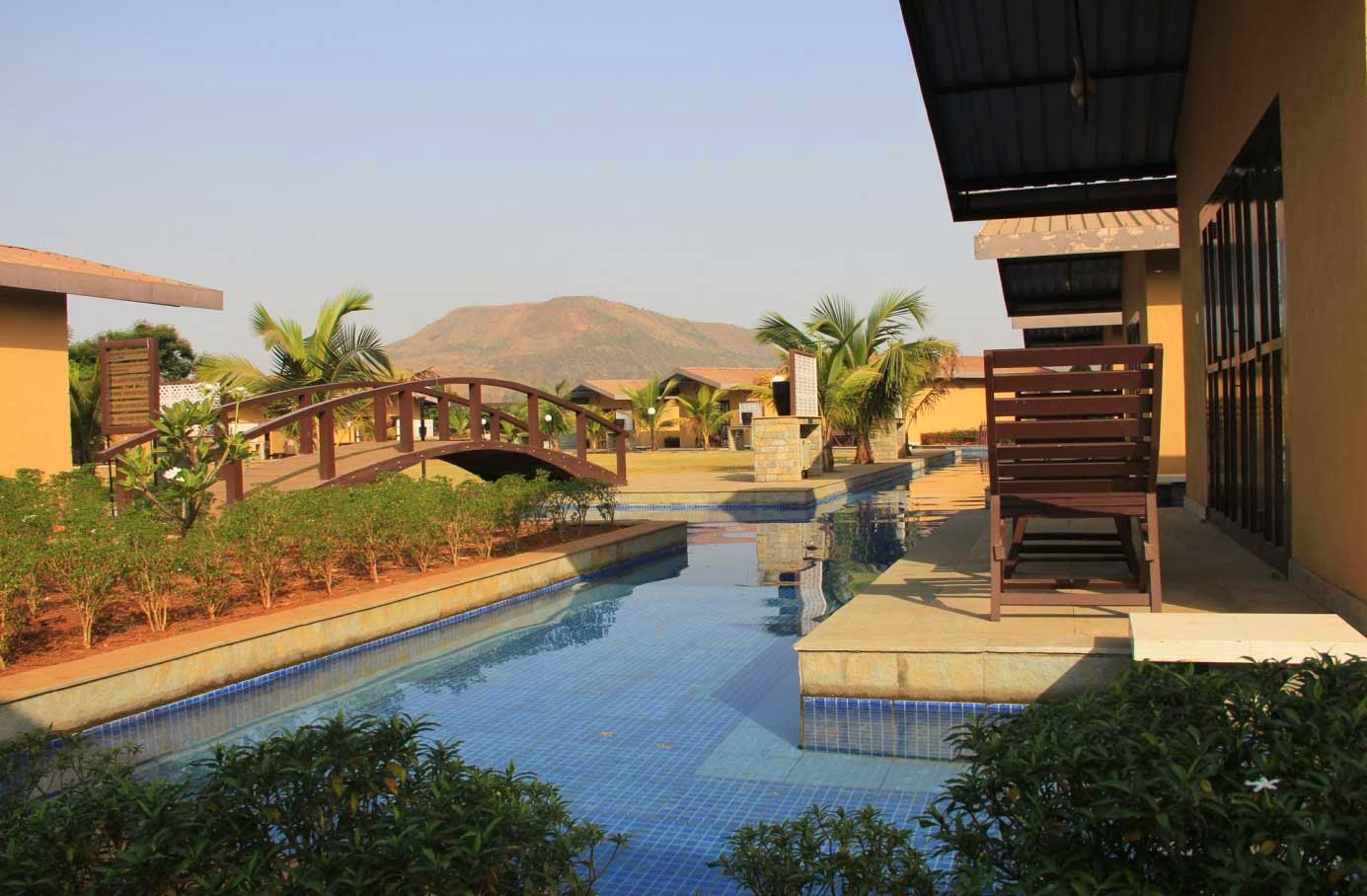 TOURIST PLACES, RESORTS, ONE DAY PICNIC PLACES TO VISIT NEAR PUNE