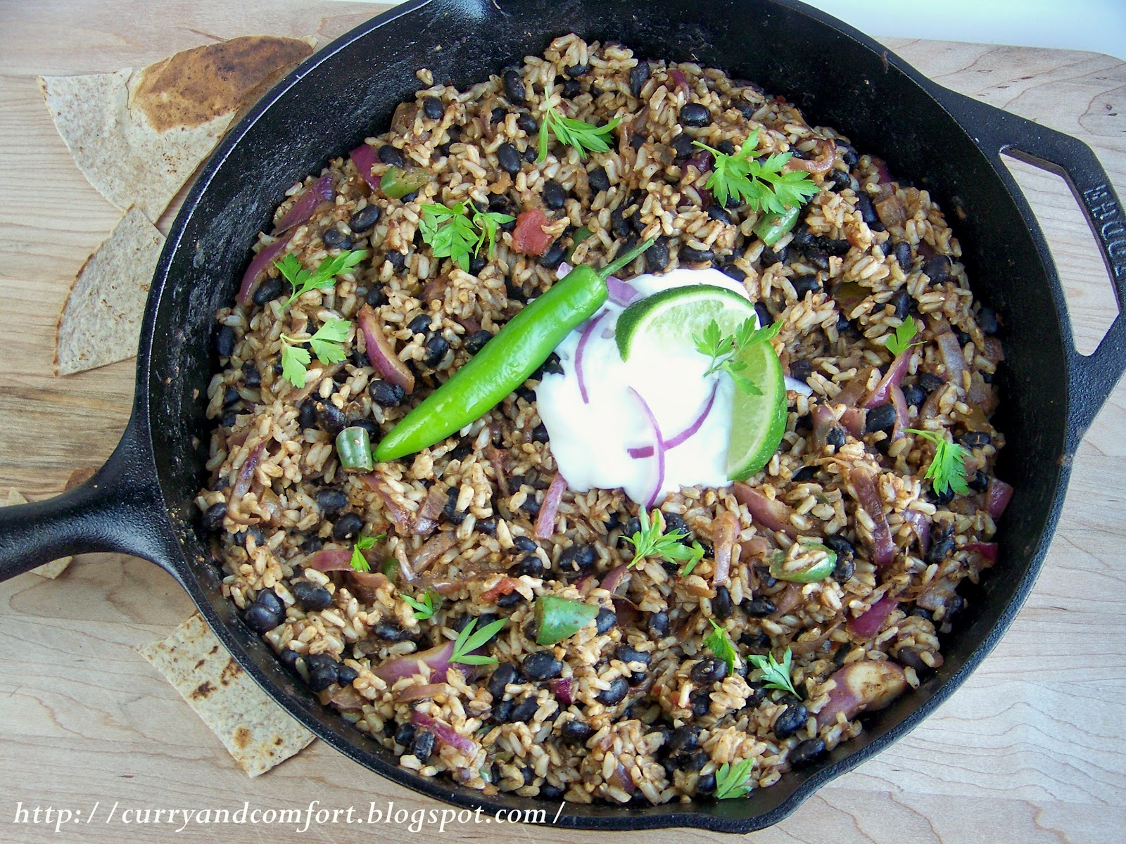 Kitchen Simmer Black Beans and Brown Rice