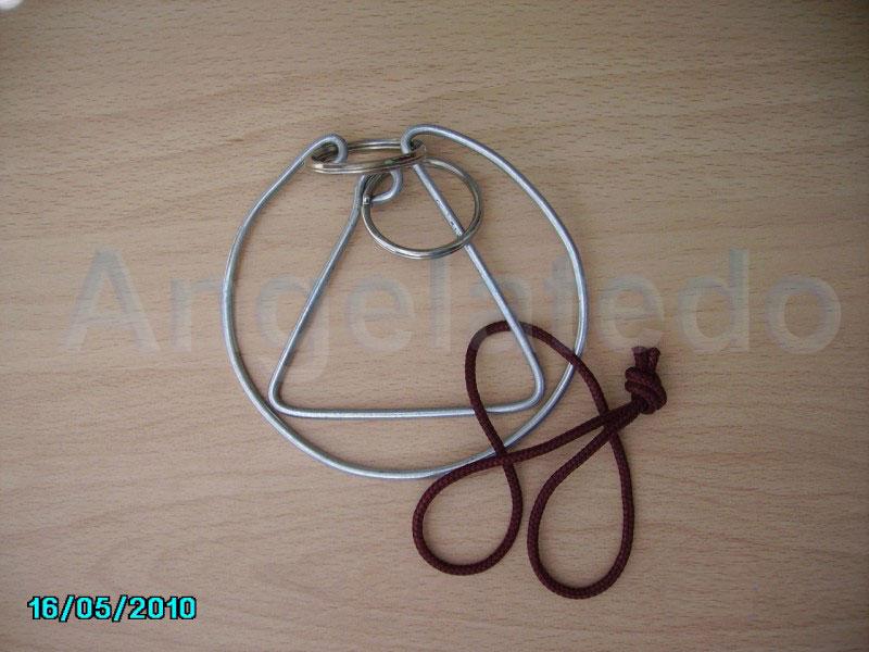 Juegos de alambre, wire puzzles Angelatedo
