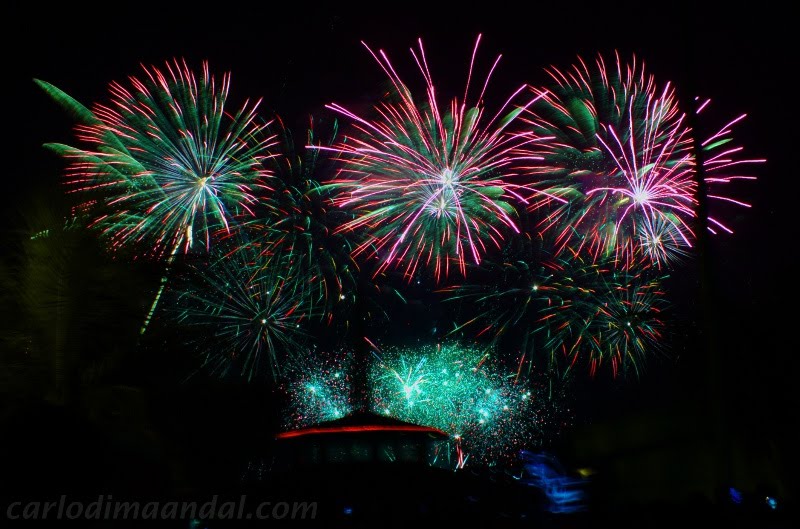 Philippine Pyromusical Competition At The SM Mall of Asia MOA - Team Australia Philippine Pyromusical Competition At The SM Mall of Asia MOA - Team Australia