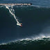 Garrett McNamara bate el récord del mundo al surfear una ola de 27,5 metros