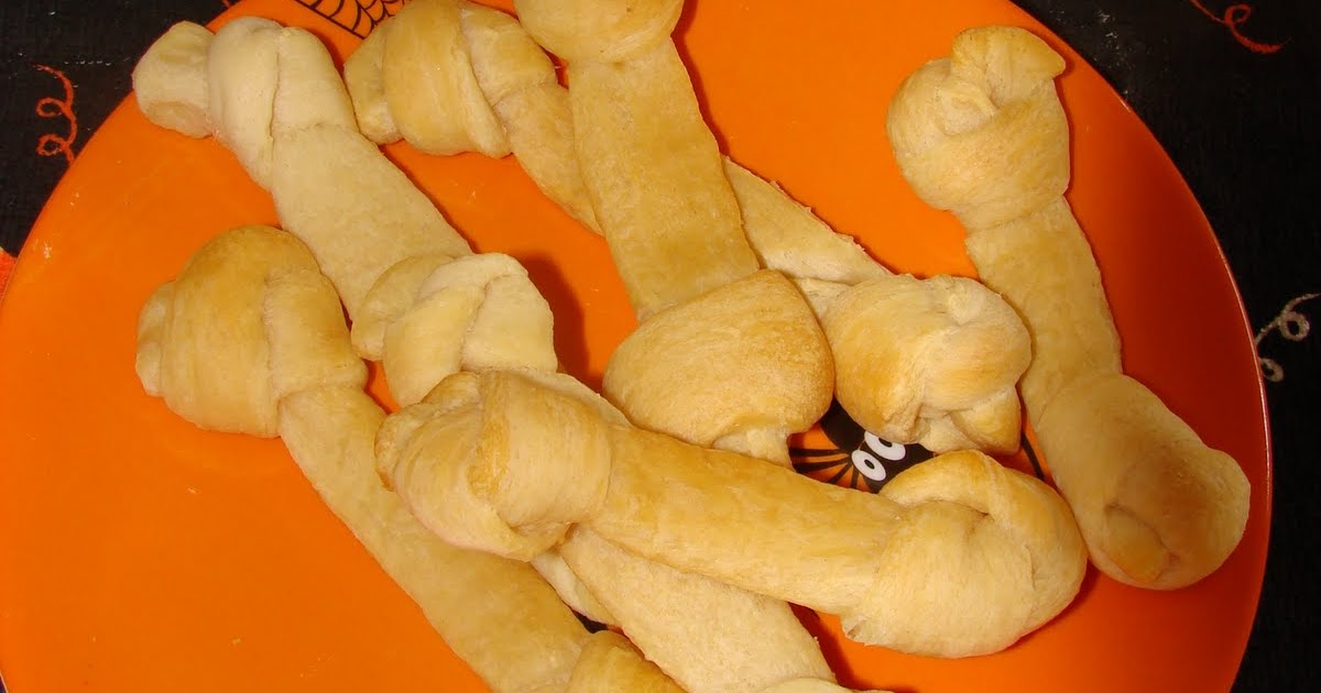 Aggieland Mommy Cooks Breadstick Bones by Pillsbury