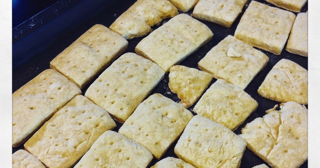 The Natural Mama Egg Crackers