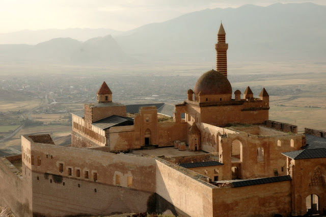 Historical Wallpapers Ishak Pasha Palace (İshak Paşa Sarayı) (1784)