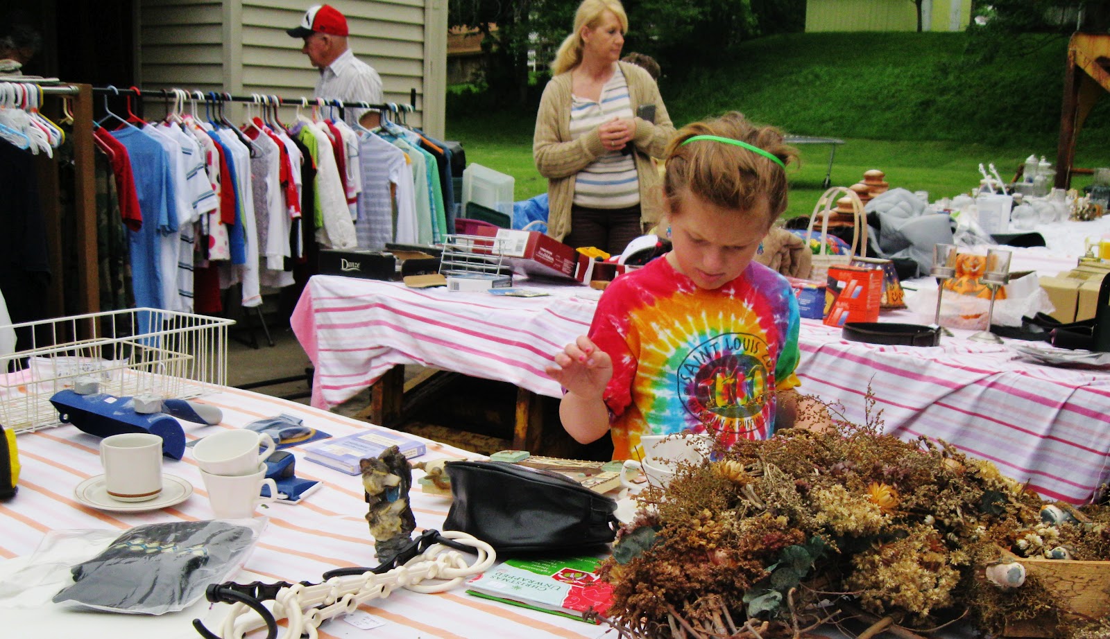 The Missouri Mom 100 Mile Yard Sale on Highway 25 in Missouri