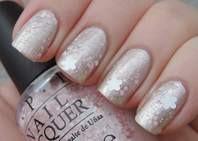 OPI Petal Soft OPI Petal Soft