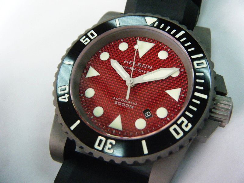 helson shark diver titanium
