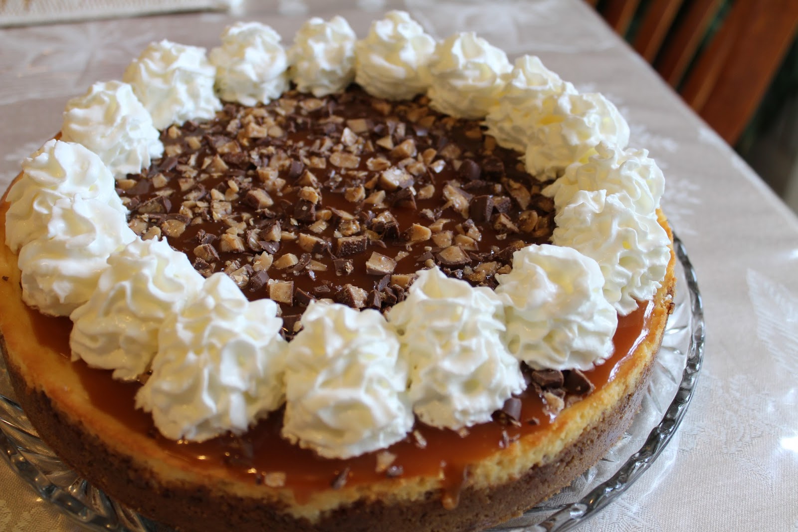 Blog as you Bake Caramel Toffee Crunch Cheesecake