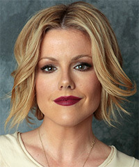 Kathleen Robertson Hairstyle Kathleen Robertson Hairstyle