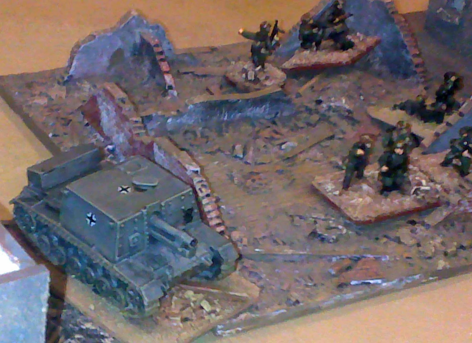 Tim's Tanks 2 foot City Crossfire scenario