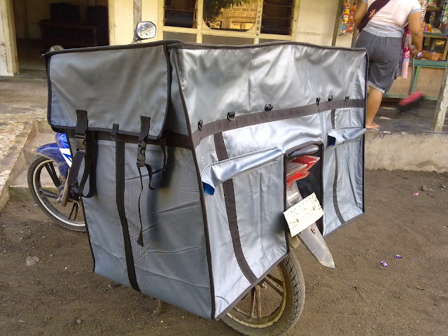 Tas Motor Kapasitas Extra