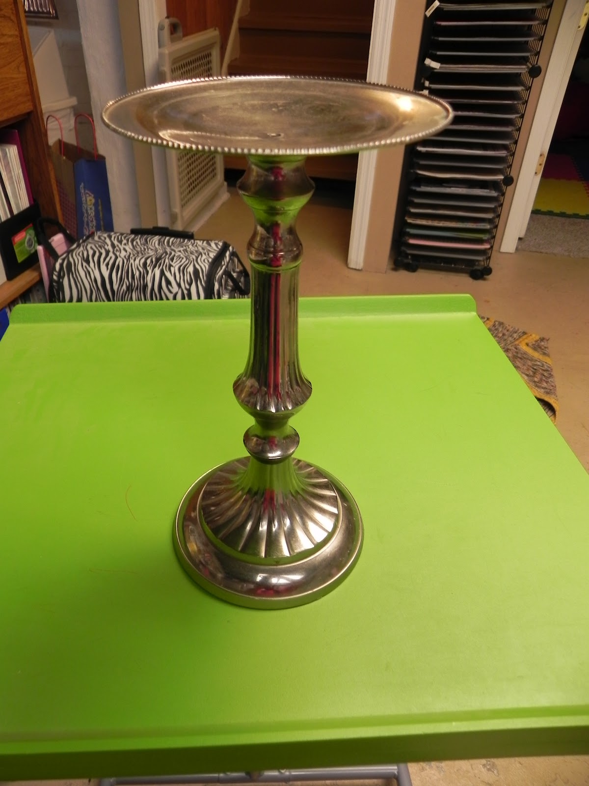 OAK Creations Homemade Treat Stand